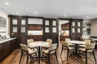 Residence Inn by Marriott Richmond Airport - Aamiainen