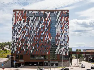 Home Hotel 1624