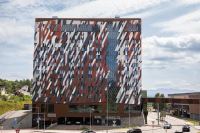 Home Hotel 1624 住宿飯店