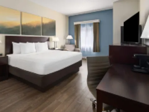 Days Inn by Wyndham Penn State Hotels in Centre County