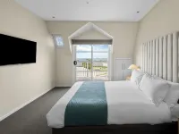 Deep Blue Hotel & Hot Springs Hotels in Warrnambool
