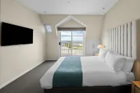 Deep Blue Hotel & Hot Springs