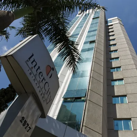 Intercity São Paulo Ibirapuera Отели рядом с достопримечательностью «Бизнес-центр Tower Bridge Corporate»