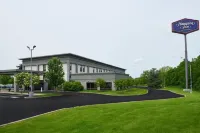 ハンプトン イン バイ ヒルトン ヤングスタウン-ウェスト I-80 のホテル