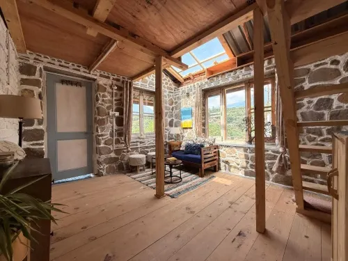 KALA STUDIO AND STAY Hotels in Badgran