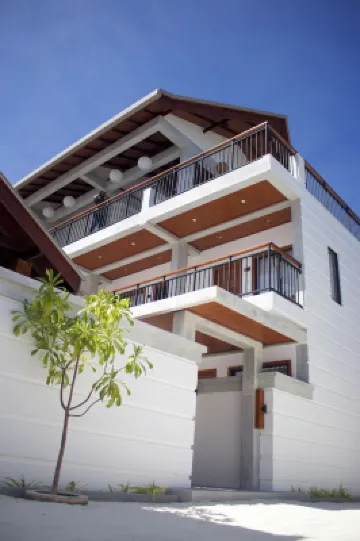 Oshi Boutique Hotel a 