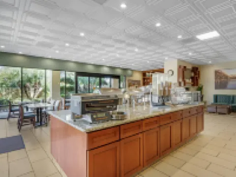 Best Western Plus South Coast Inn Hotels in Goleta