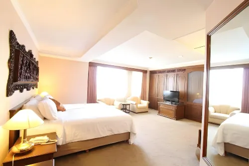 Regent's Park Hotel at Kayutangan Malang Hotel di Malang City