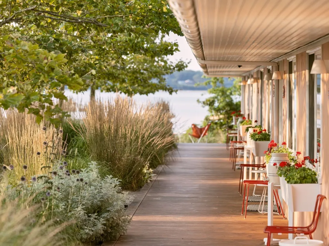 Silver Sands Motel & Beach Bungalows - Greenport, NY