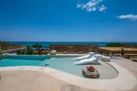 Mneme Suites & Villas