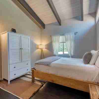 Lakeview by AvantStay Rooms