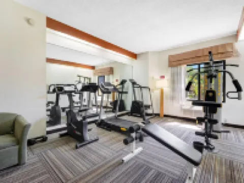 Wingate by Wyndham Leesburg Florida Hotels in Lake County