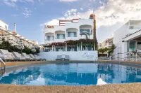 Oasis Beach Hotel - Romantic