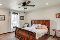 Pet Friendly 'Daydreamers Guest Ranch' on 60 Acres - Homestays