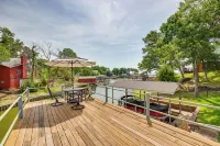 Tranquil Tool Home on Cedar Creek Fish and Kayak - Homestays