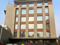 Ramada Encore by Wyndham Chandigarh Zirakpur Hotels in Zirakpur