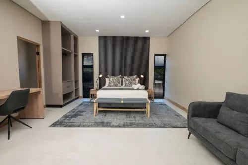 Capital beach - Condos