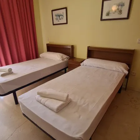 Cozy Benidorm Apartment With Terrace