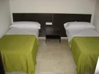 La Escala Apartment Near Beach for 3 - Condos
