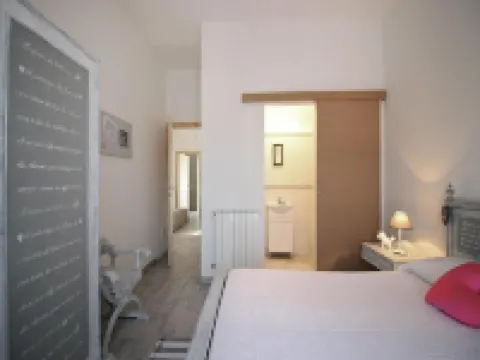 Apartment in Ladispoli Near Tyrrhenian Sea فنادق في لادیسپولی