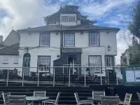 Jolly Sailor- Fish on the Quay Hotels in Maldon