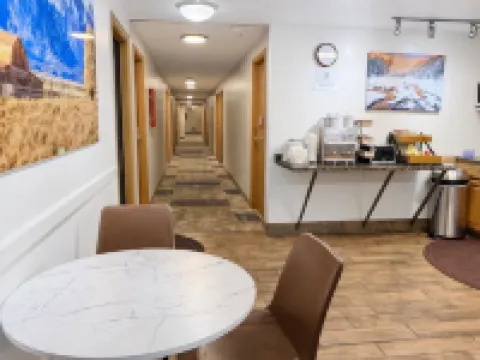 Wyo Inn Hotels in Sheridan