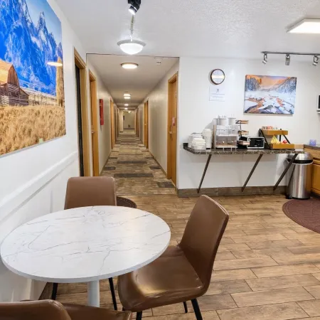 Wyo Inn