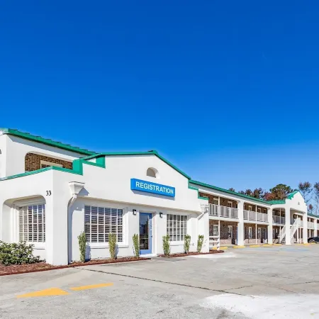 Motel 6 Walterboro, SC