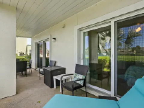 Garden-level Condo With Patio, 2 Pools, Gym, Tennis & Sauna - Steps to the Beach Hotels in Butler Beach