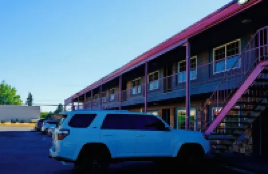 Beaverton Budget Inn