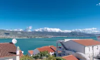 Apartments Iva - Homestays