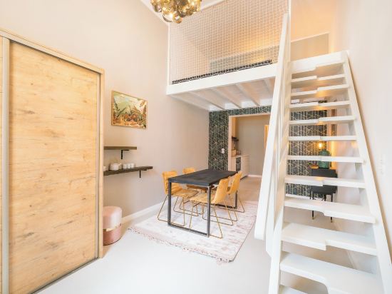 Design Apartments - "Innenstadt 8"