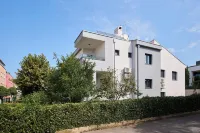 House Tinis - 3-Star