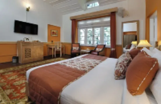 Brij Villa, Dalhousie - A Colonial Luxury Retreat