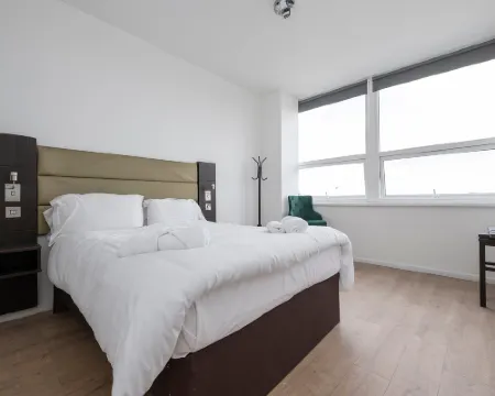 Relaxing Escape in West Bromwich Hotels in Smethwick