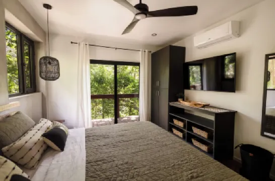 Villa Sea Breeze Hotels in 