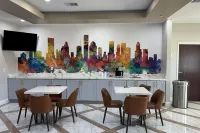 Super 8 by Wyndham Baytown