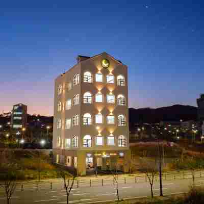 Ulsan Crescent Moon Hotel Exterior
