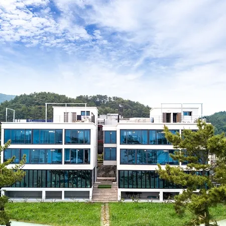 Changwon Adriari Resort Pension