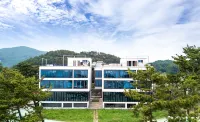 Changwon Adriari Resort Pension