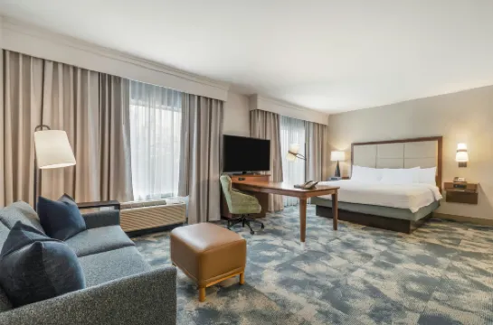 Hampton Inn & Suites Dallas/Plano-East