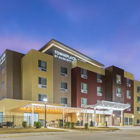 TownePlace Suites by Marriott Pell City Отели в г. Сент-Клэр