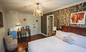 The Constance - Housity
