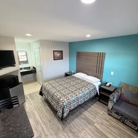 Relax Inn Bryan College Station Hotels in Bryan