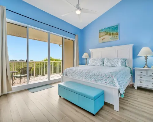 Sunrise Waterfront 2BR Townhome - Pool Private Terraces Hotels in Ruskin