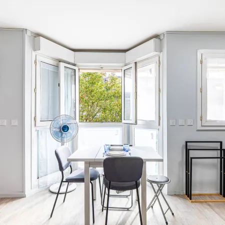 GuestReady - Studio cosy et ensoleillé à Antony Отели в г. Антони
