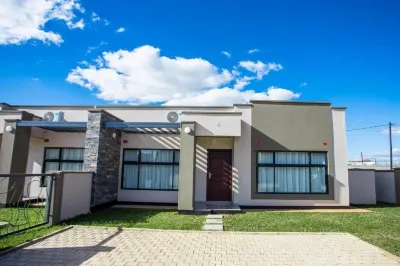 Longhorn Ibex Apartments Отели в г. 