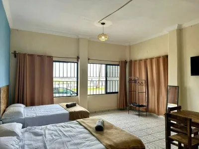 Puerto 201 Rooms Hotel di 