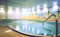 The Riverside - Pools