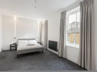 Modern Brixton Flat 8 Hotels in Magherafelt